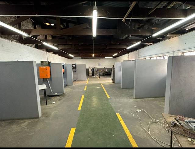 BUSINESS FOR SALE IN GERMISTON CENTRAL